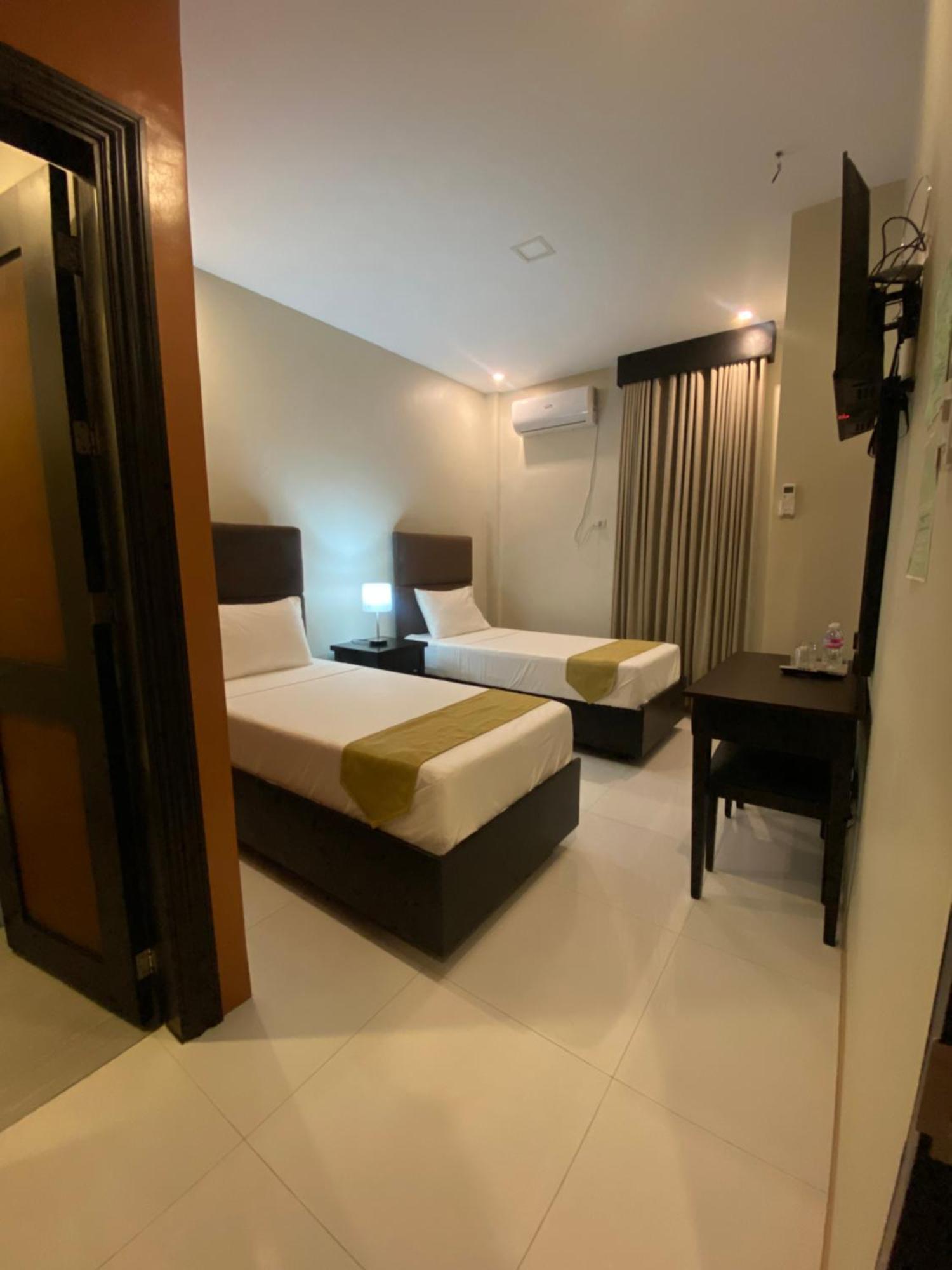 Hotel Eight Breeze Baclayon Exterior foto
